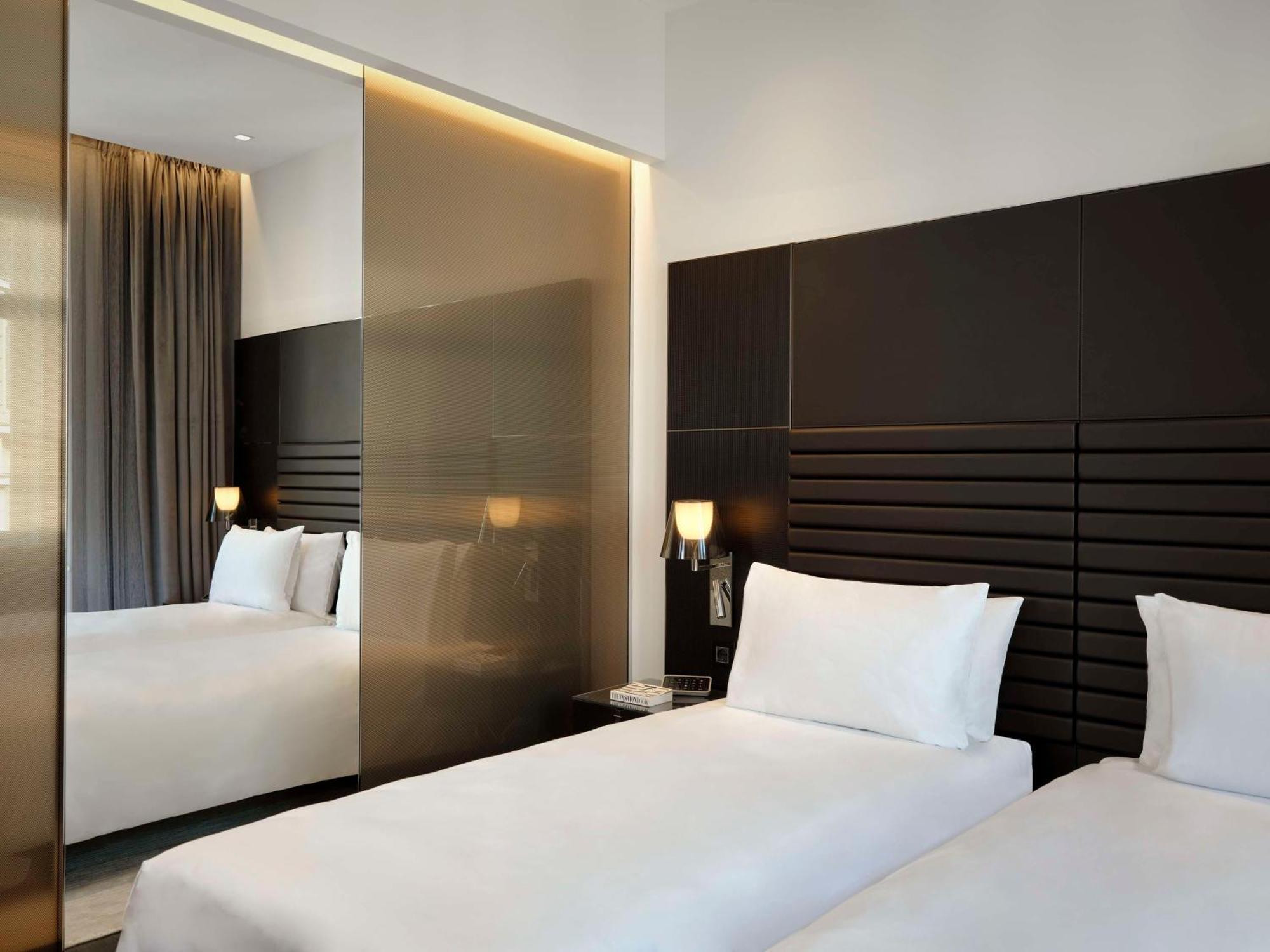 Art'Otel Zagreb, Powered By Radisson Hotels Exteriér fotografie A room at the hotel