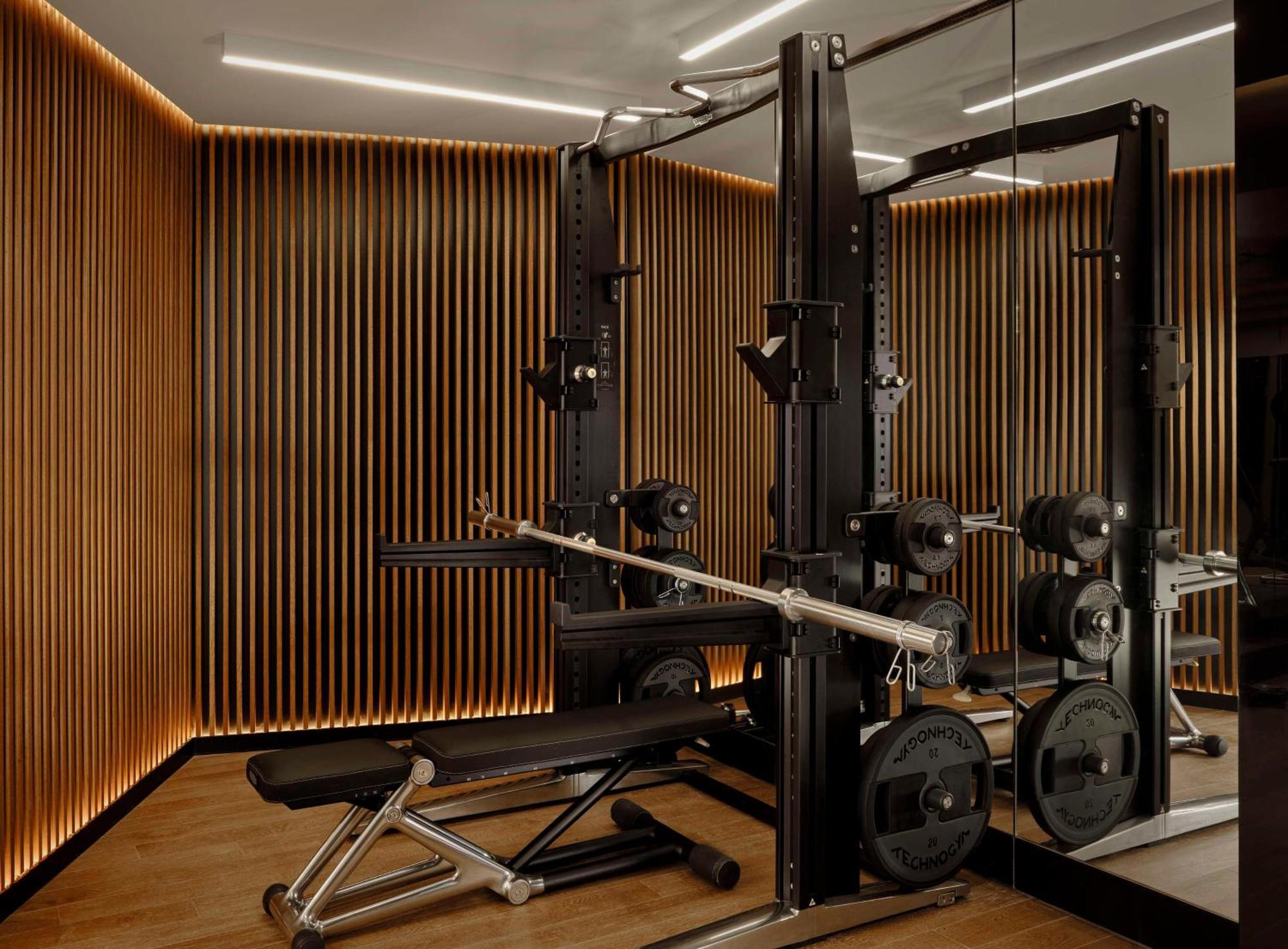 Art'Otel Zagreb, Powered By Radisson Hotels Exteriér fotografie The gym at The Dorchester